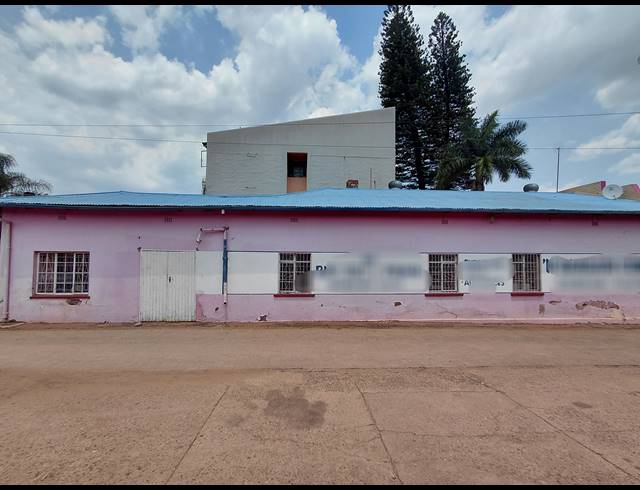 876M² BUSINESS FOR SALE IN MOKOPANE CENTRAL